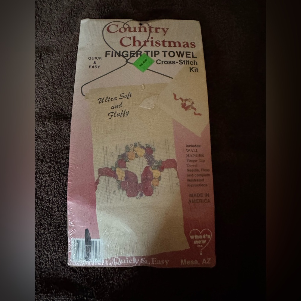 Finger Tip Towel Cross-Stitch Kit - Cream